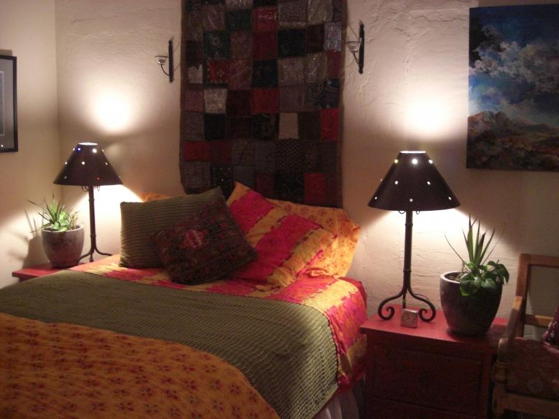 Queen Bed with lamps